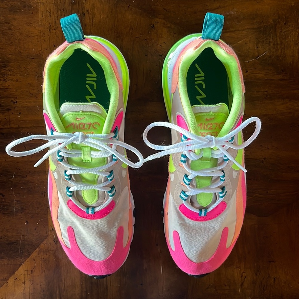 Nike air7c react women’s shoes